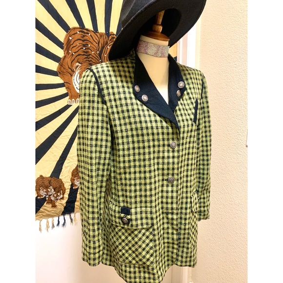 🌈 Stylish Vintage European blazer - Picture 3 of 8